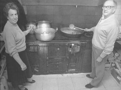 Can Costa cierra para siempre: La Marina se despide de 101 años de recuerdos