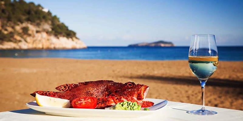 Los restaurantes de pescado y marisco más populares de Ibiza- restaurante can gat ibiza cocina ibicenca 00 1 1