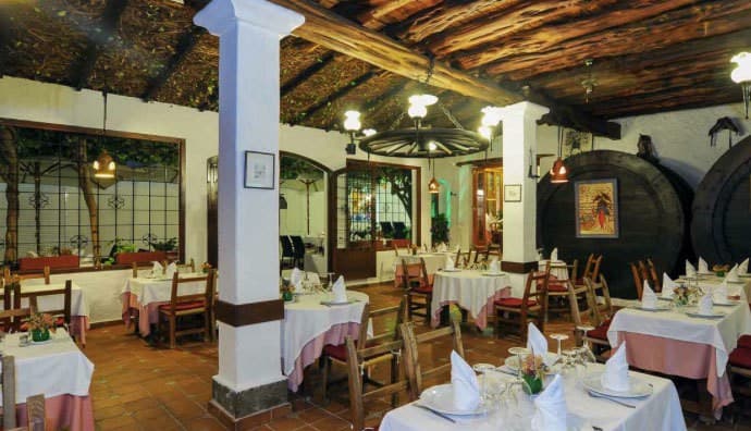 restaurante-celler-can-pere-santa-eulalia-ibiza-welcometoibiza