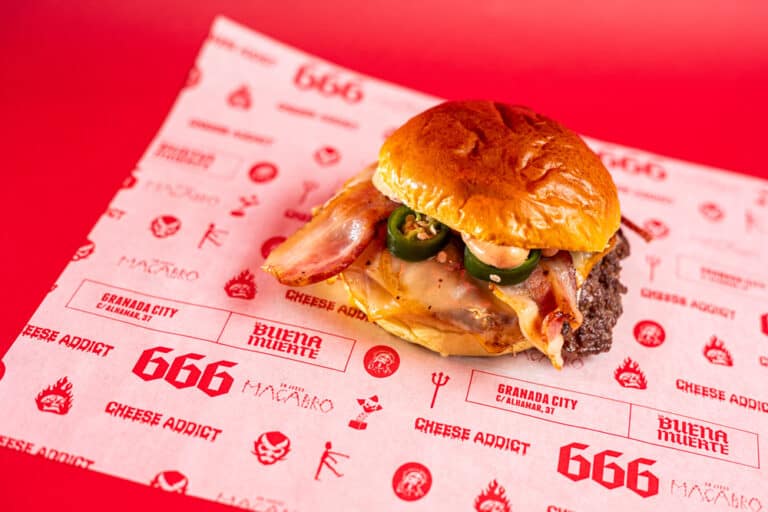 Opening de 666 en Ryans Lolas