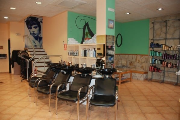 Trabajo Ibiza: Se oficial de peluquería