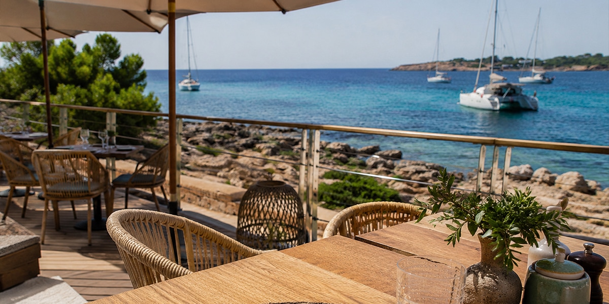 Restaurantes para cenar con puesta de sol en Ibiza