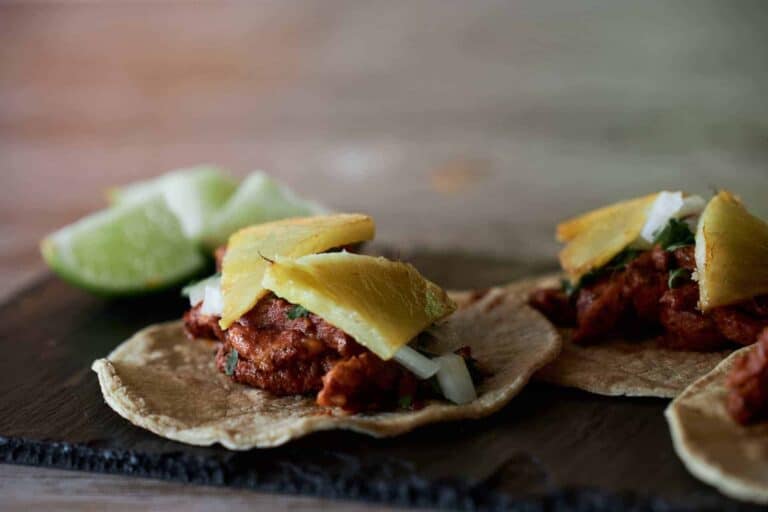 Tacosanto Taquería