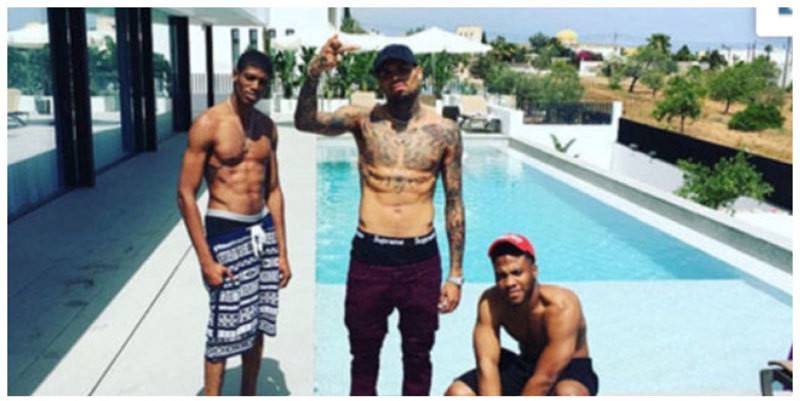 Chris Brown. Estate a Ibiza 2016
