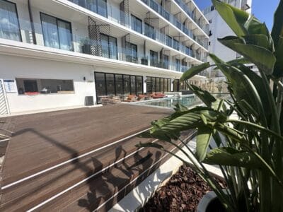 Vibra Hotels inaugura Vibra Yamm, su nuevo buque insignia en el Sunset Strip